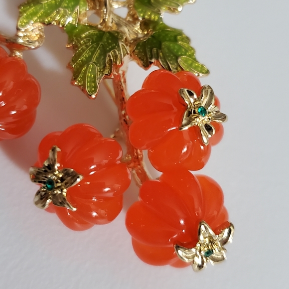Pumpkin patch brooch berries persimmon pin Beautiful beads enamel vintage style - Picture 5 of 14